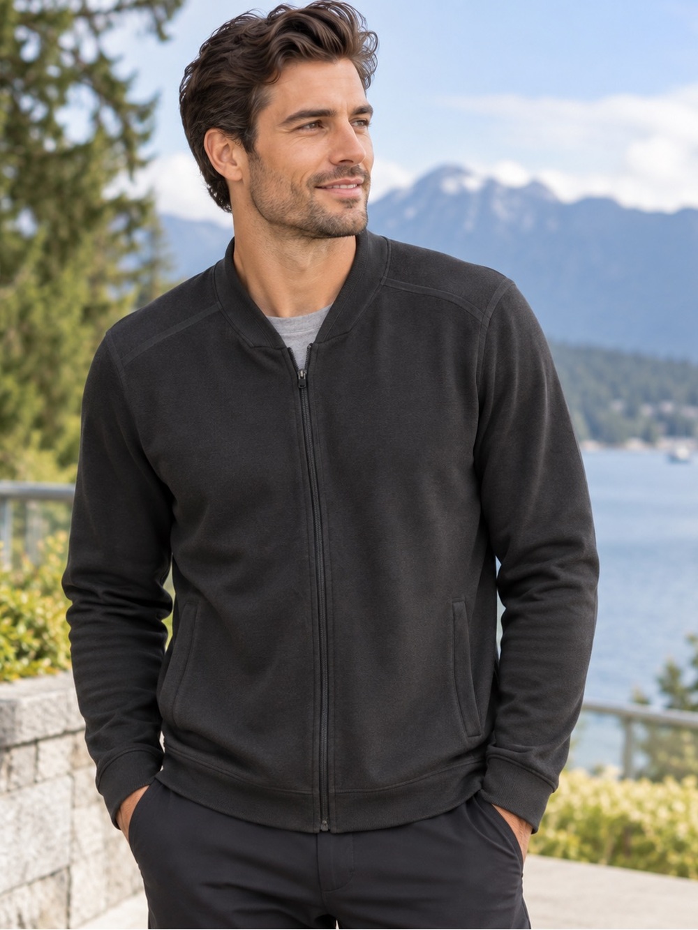 Lululemon Cloudy Pine Crew Sweater – Men’s Large charcoal colour
